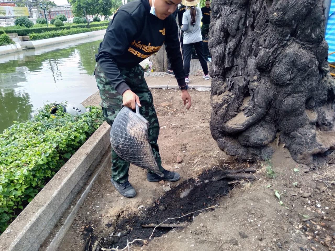 Adding biochar to soil